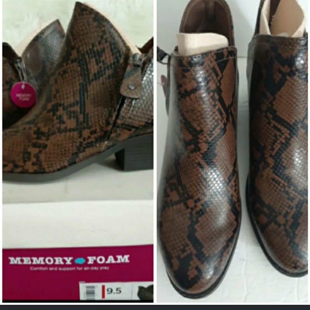 Womens So sz 9.5 brown black snake print Booties memory foam ankle boots nib - Picture 1 of 11